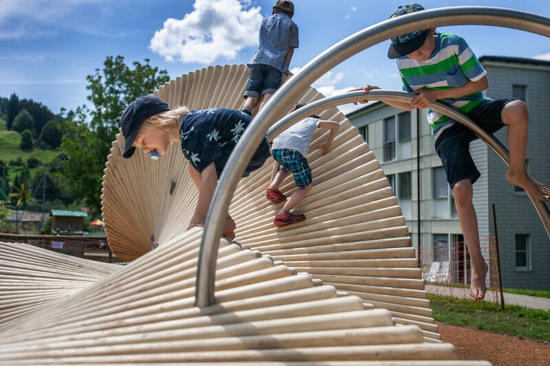 Moveart Playsculpture